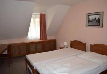 Фото Hotel Karlin (Карлин) №