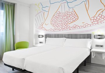 Фото Ibis Styles Madrid Prado (бывш. All Seasons) №