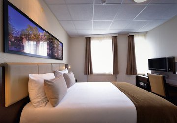 Фото Best Western Dam Square Inn №