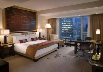 Фото Four Seasons Hotel Hong Kong №