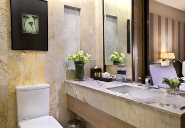 Фото DoubleTree by Hilton Sukhumvit Bangkok №