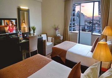 Фото Asia Paradise Hotel №