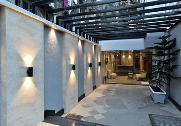 Фото Hotel Aarya international №