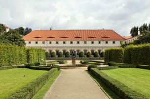 Сады Валленштейна в Праге