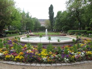 Сад Каройи в Будапеште