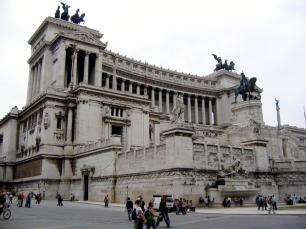 Памятник Витториано в Риме