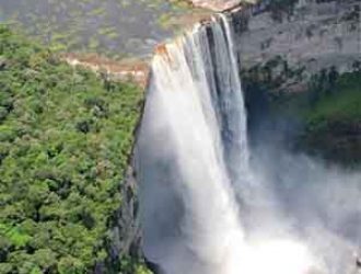 Водопад Кайетур: «Прекрасное Падение Кая»