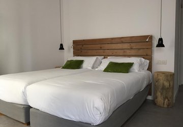 Фото Hostal Grau Barcelona №