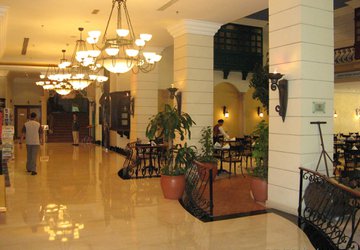 Фото Millennium Dubai Airport Hotel №