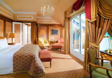 Фото Hotel Bristol - A Luxury Collection Hotel №