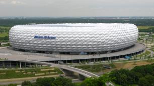 Стадион Альянц Арена в Мюнхене