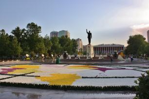 Парк имен Гейдара Алиева в Баку