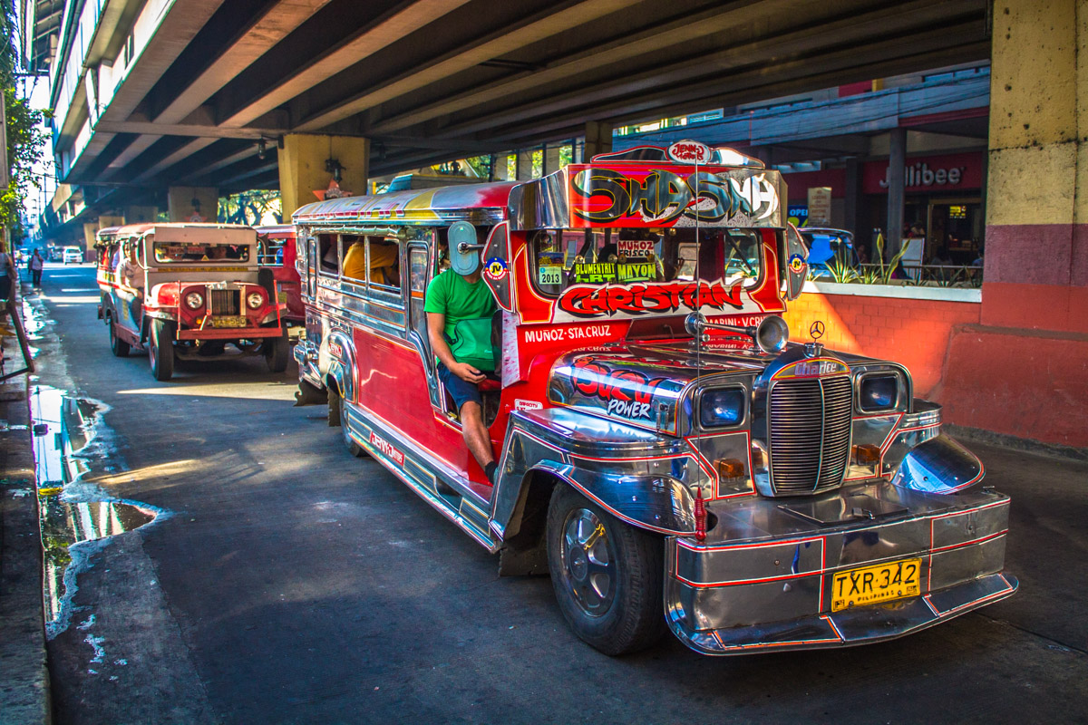 Транспорт Джипни в Маниле, фото №2