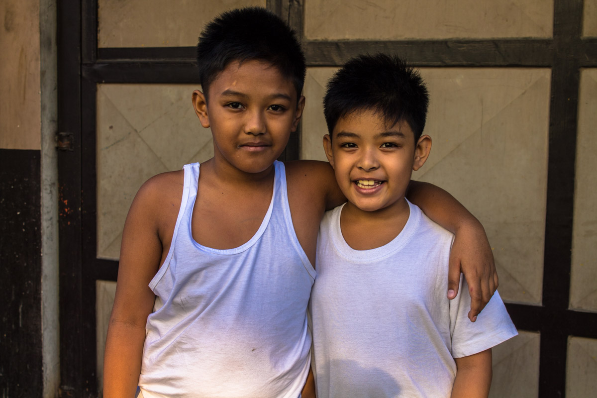 Филиппинские дети из Манилы