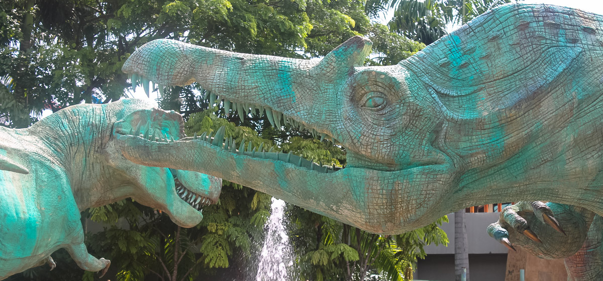 Динозавры в парке развлечений Universal Studios